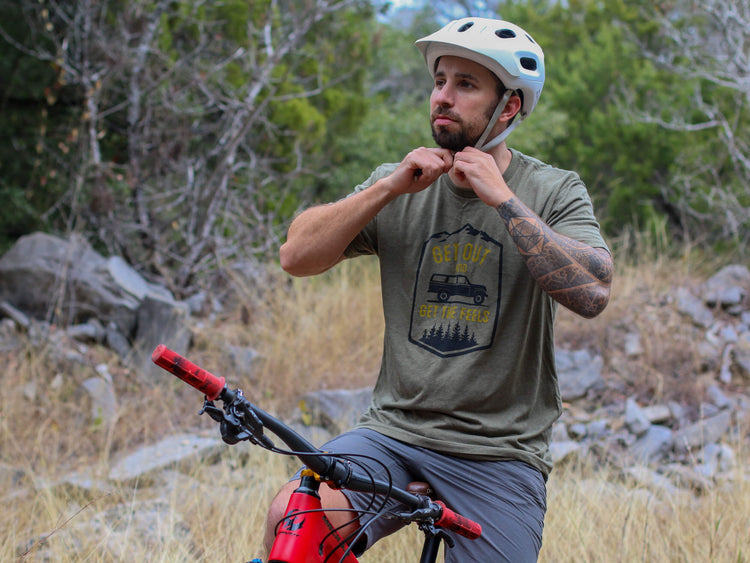 Get The Feels Land Cruiser - Biking - T-shirt - Woodroad Gear Co.